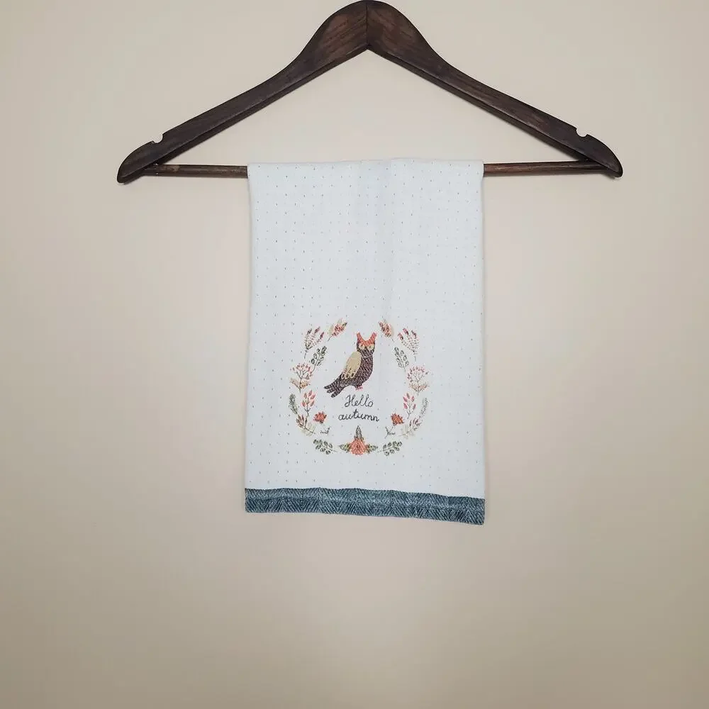 Cynthia Rowley Owl Hello Autumn Fall Hand Towel White